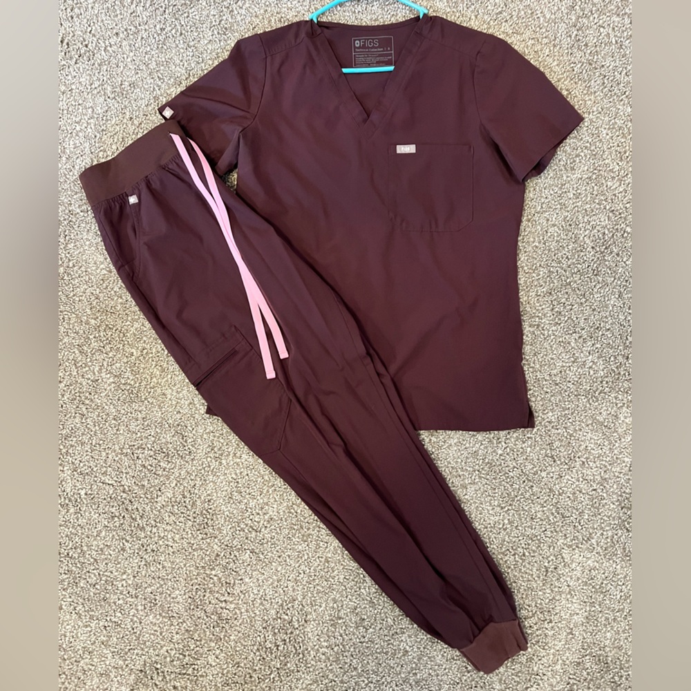 Figs Women's Scrub Set in Burgundy and Pink